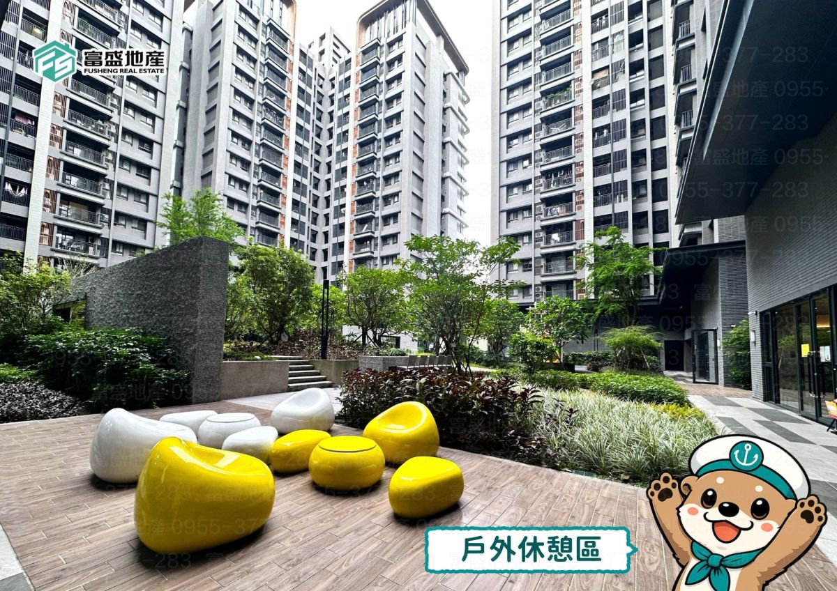 總太心之所向 戶外休憩區 蛋形座椅中庭｜北屯建案 總太建案 公設